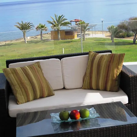 Polyxenia Isaak Luxury And Apartment *